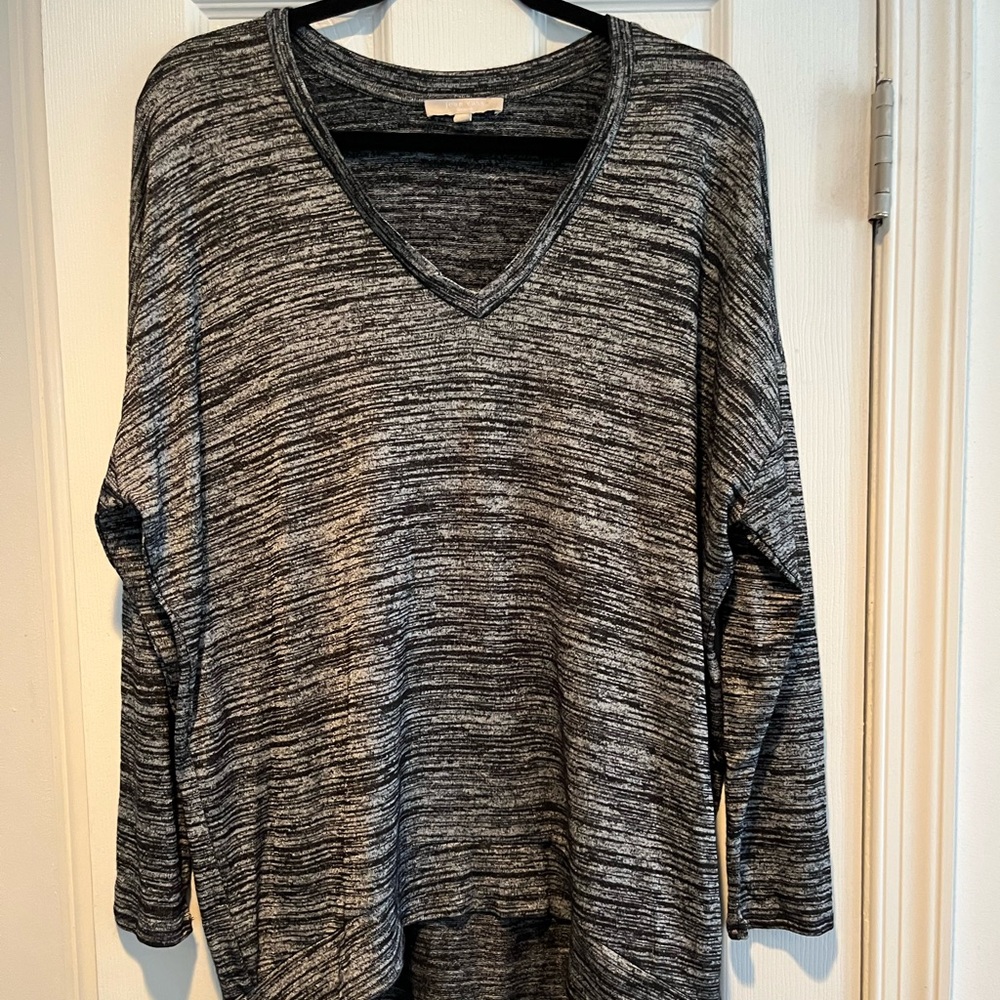 NWOT Joan Vass Studio Size Large black and white high low sweater.